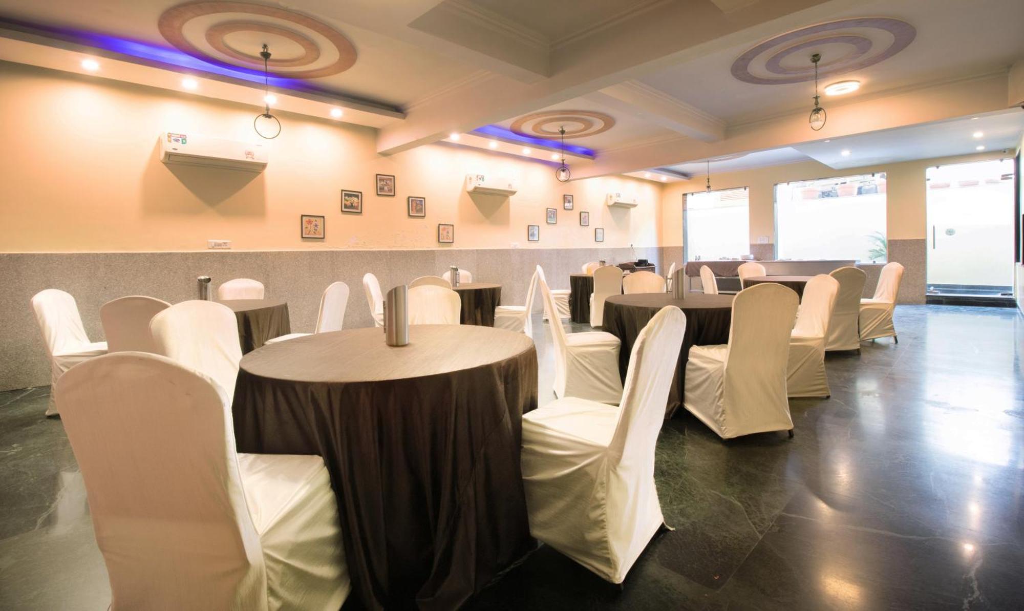 Treebo The Anchorage Malviya Nagar Jaipur Exterior foto