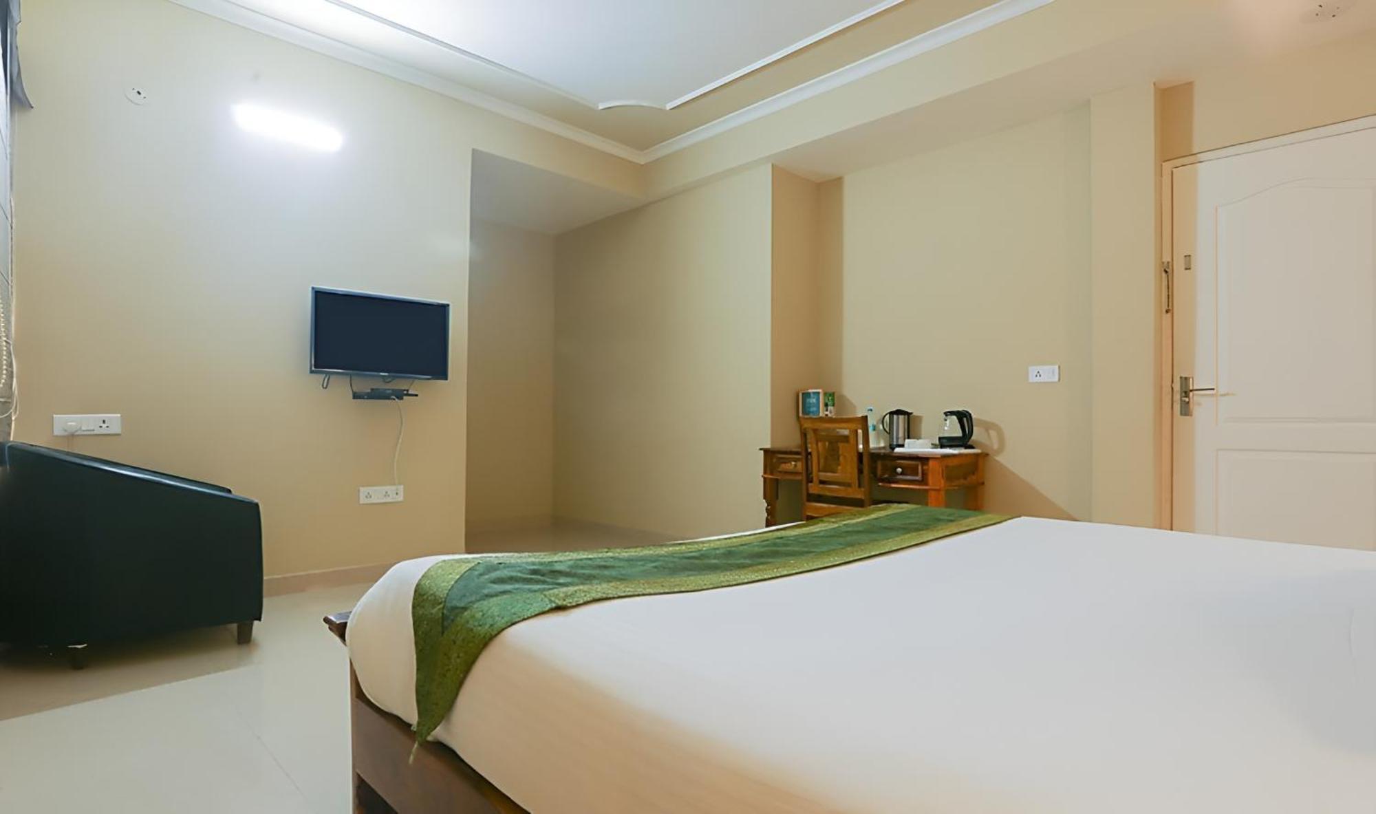 Treebo The Anchorage Malviya Nagar Jaipur Exterior foto